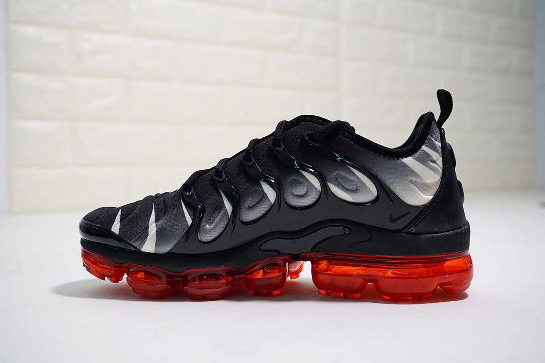 Vapormax plus black speed red Clearance